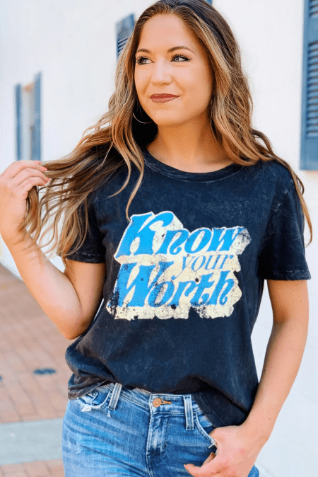 Know Your Worth T-Shirt - Howse Fashion Company